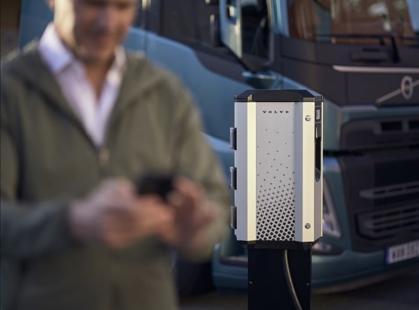 Volvo Launches New Service for Charging of Electric Trucks